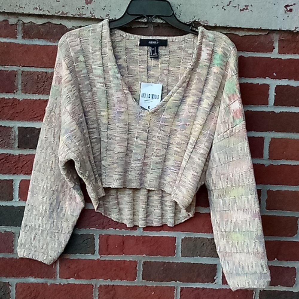 Forever 21 crop sweater small